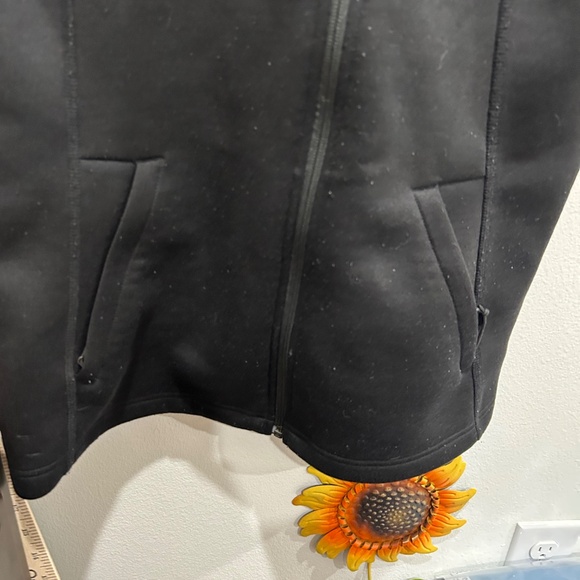 Women's North Face Zip Up Hooded Vest Size M - Picture 4 of 4